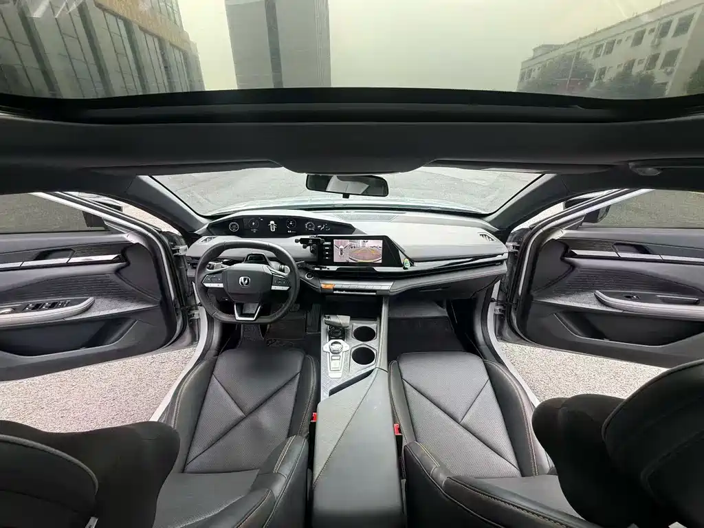 Changan UNI-V — миниатюра 5