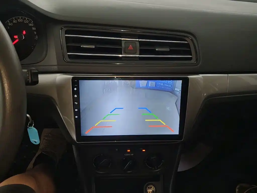 Volkswagen Lavida — миниатюра 13