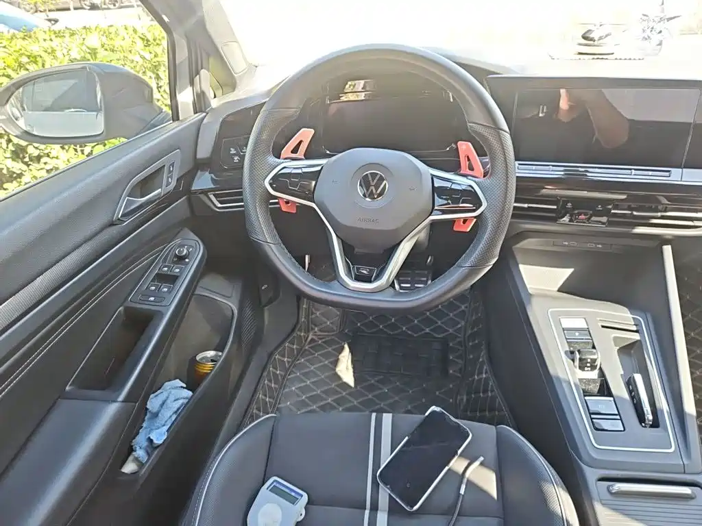 Volkswagen Golf — миниатюра 6