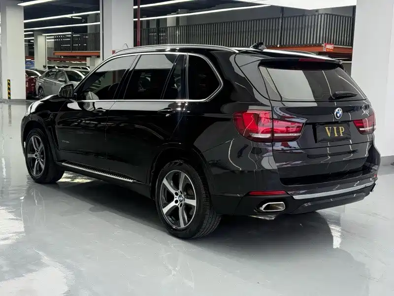 BMW X5 (Import) — миниатюра 13