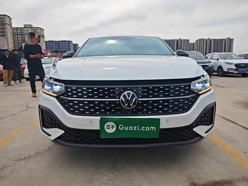 Volkswagen Lavida — миниатюра 3