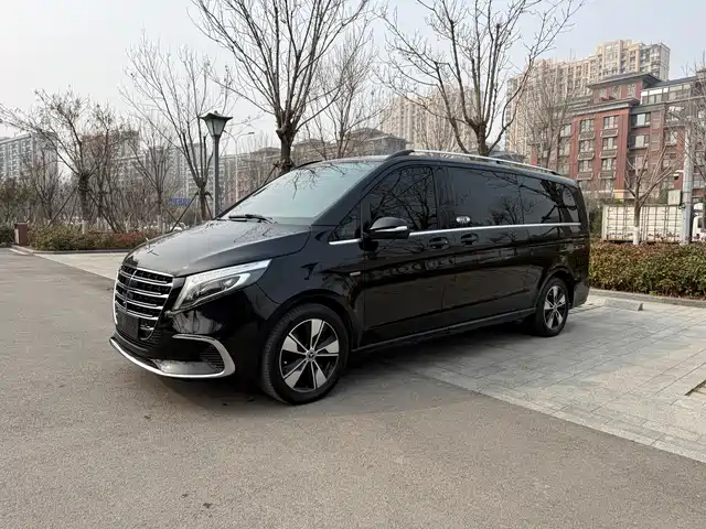 MERCEDES-BENZ V CLASS