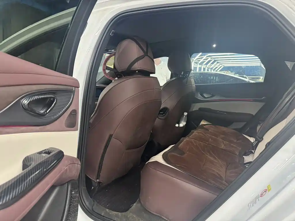 BYD Seal 2023 DM-i 1.5T 121km Flagship