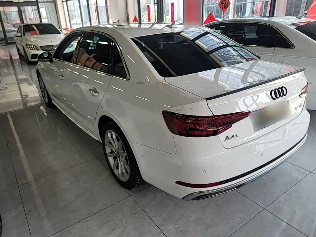 Audi A4L — миниатюра 5