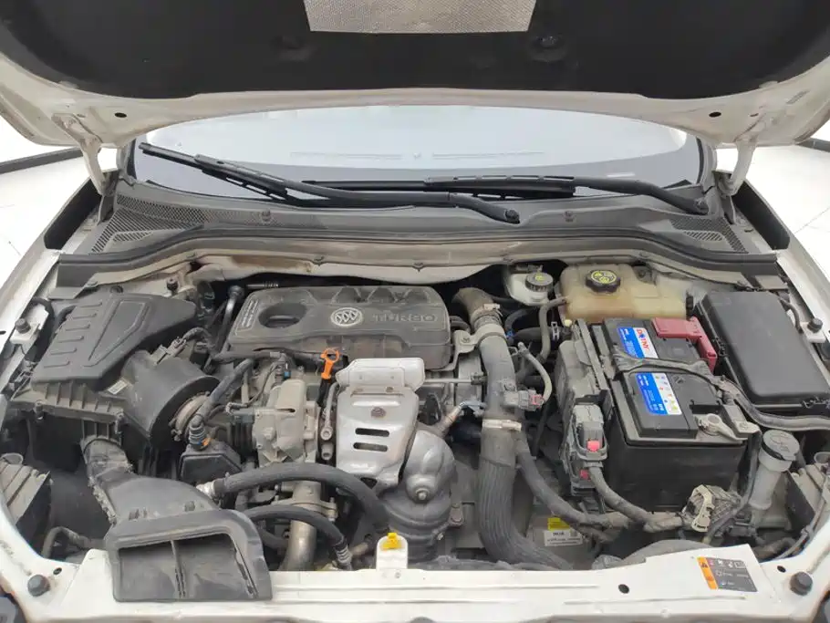 Buick Excelle — миниатюра 10