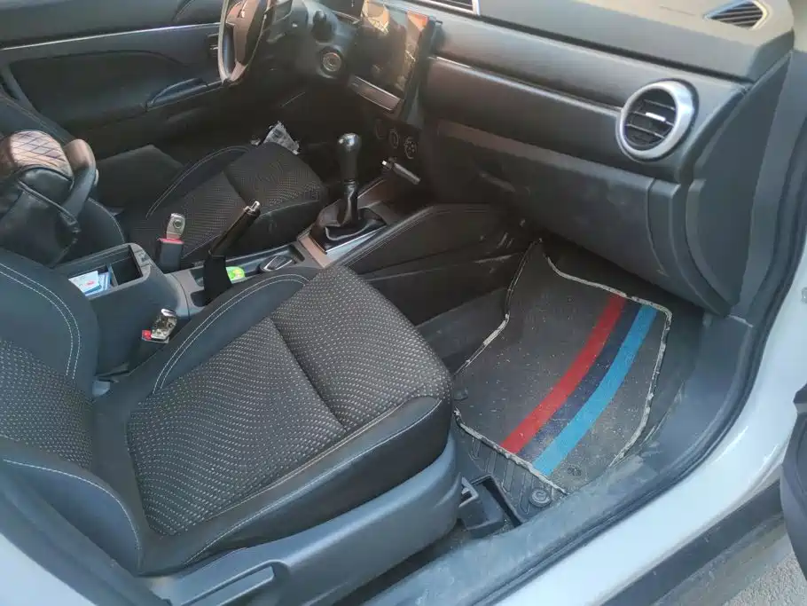 Mitsubishi ASX — миниатюра 8