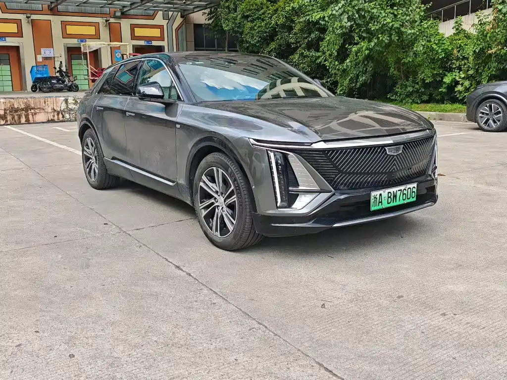 Cadillac Lyriq — миниатюра 3
