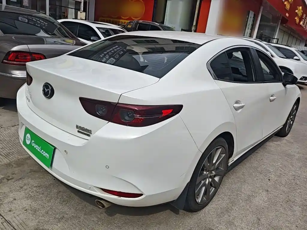 Mazda 3 Axela — миниатюра 7