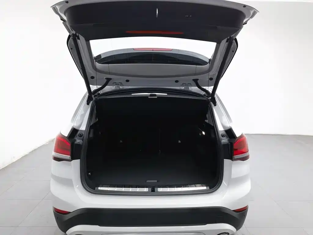BMW X1 — миниатюра 16