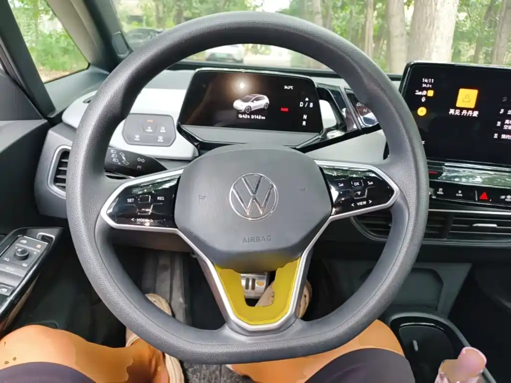 Volkswagen ID.3 — миниатюра 11