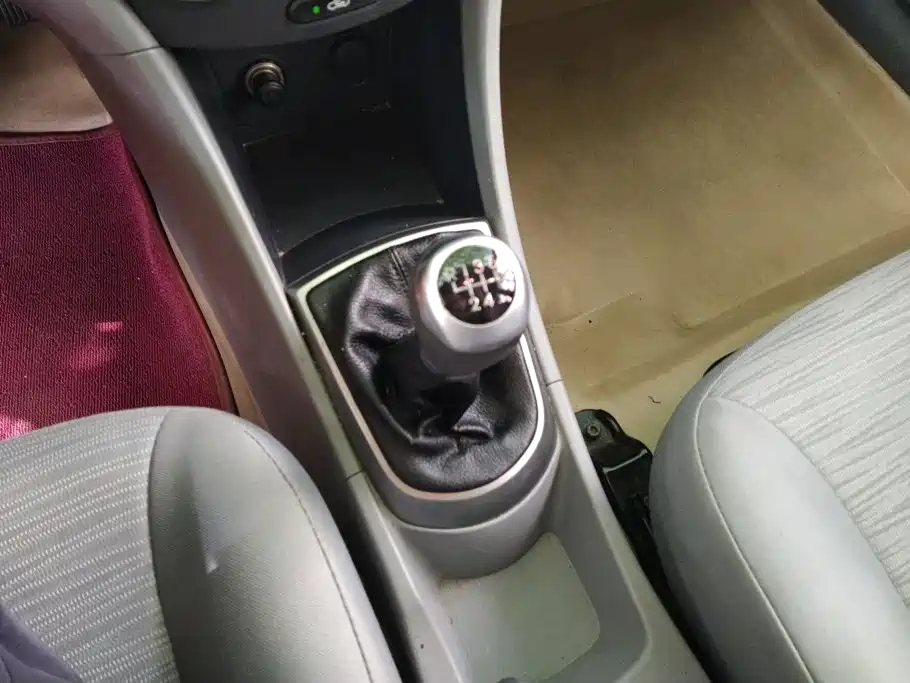 Hyundai Verna — миниатюра 16