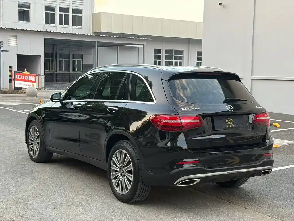 Mercedes-Benz GLC — миниатюра 9