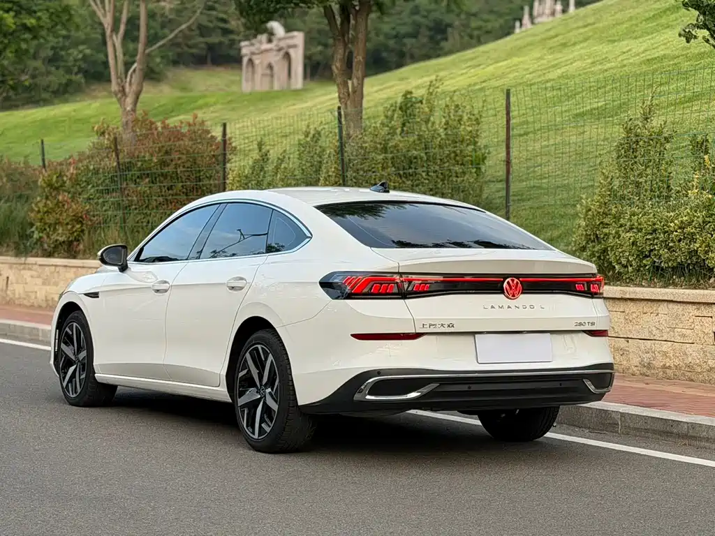 Volkswagen Lamando 2023 L 280TSI DSG