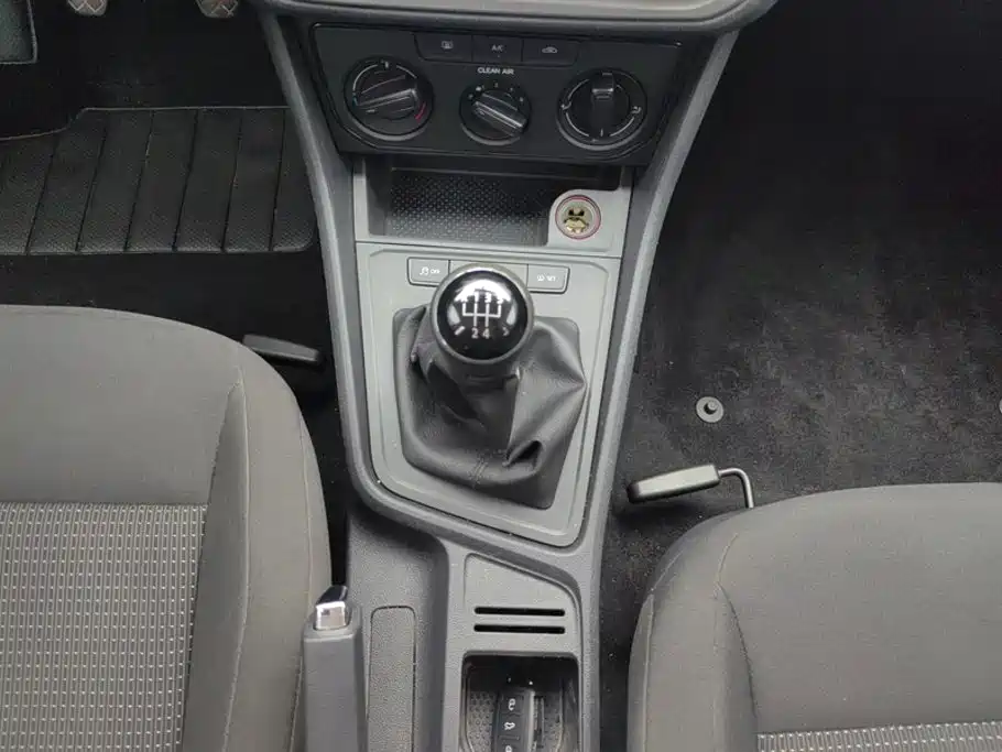 Volkswagen Lavida — миниатюра 16