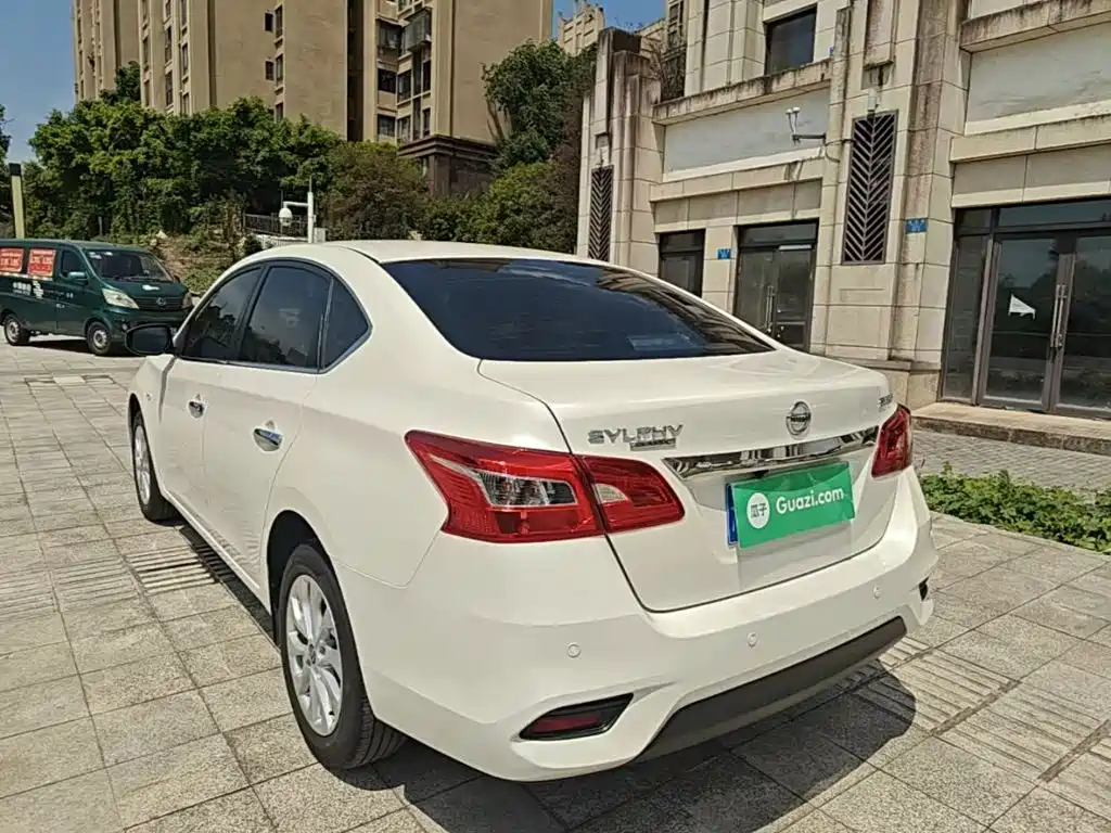 Nissan Sylphy — миниатюра 5