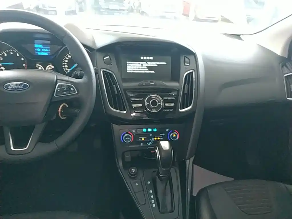 Ford Focus — миниатюра 13