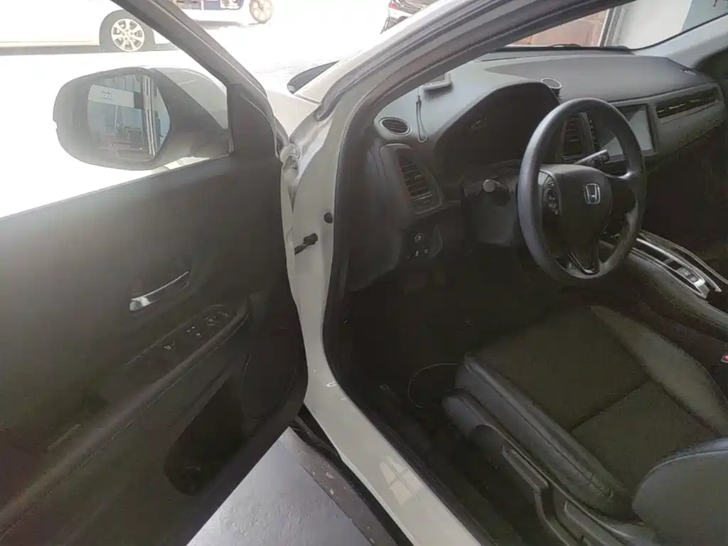 Honda Vezel — миниатюра 16