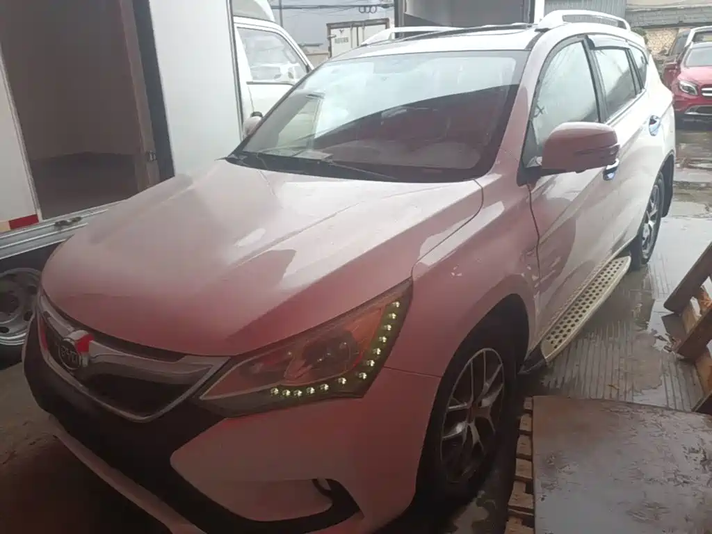 BYD Song — миниатюра 2