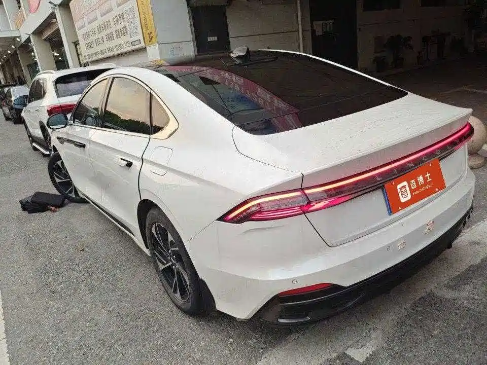 Lincoln Z — миниатюра 4