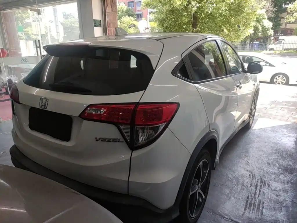 Honda Vezel — миниатюра 7