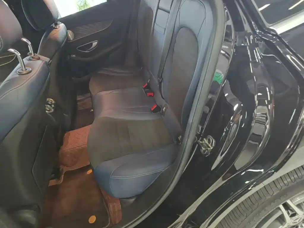Mercedes-Benz EQC — миниатюра 17