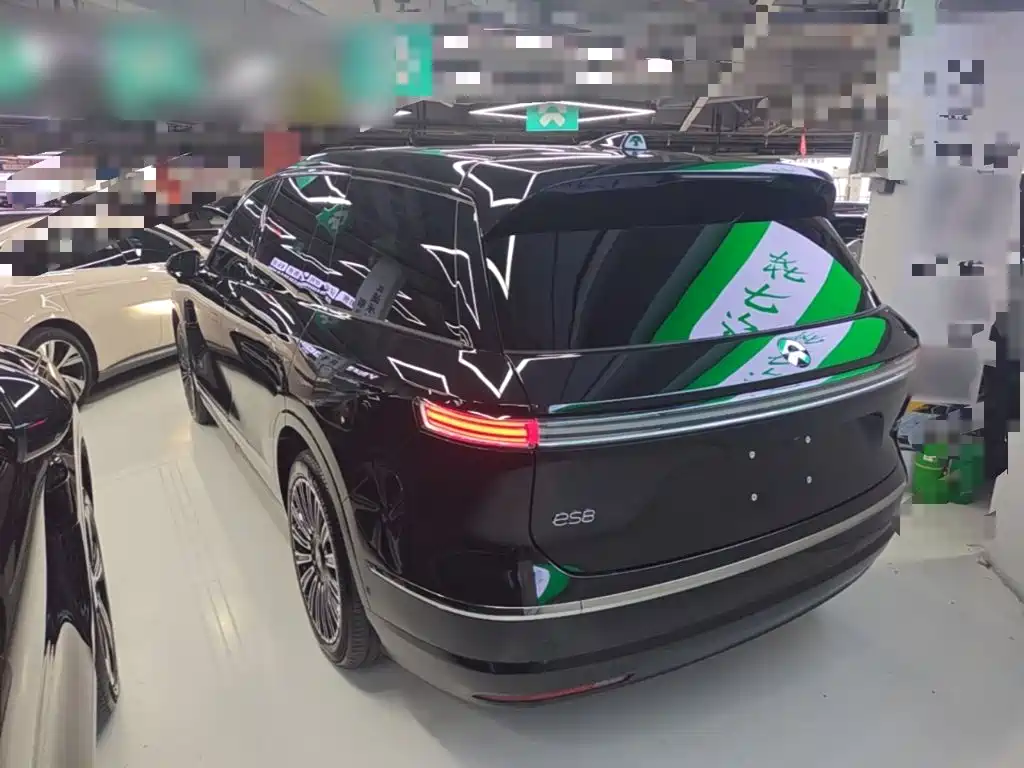 NIO ES8 — миниатюра 5