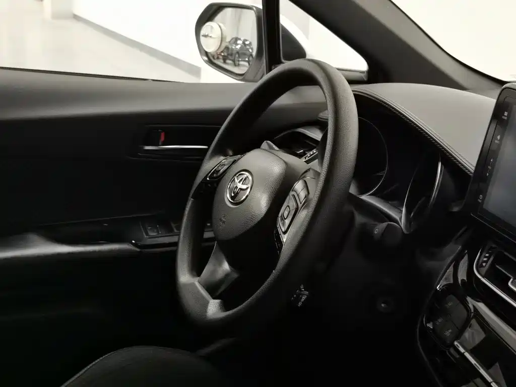 Toyota IZOA — миниатюра 22