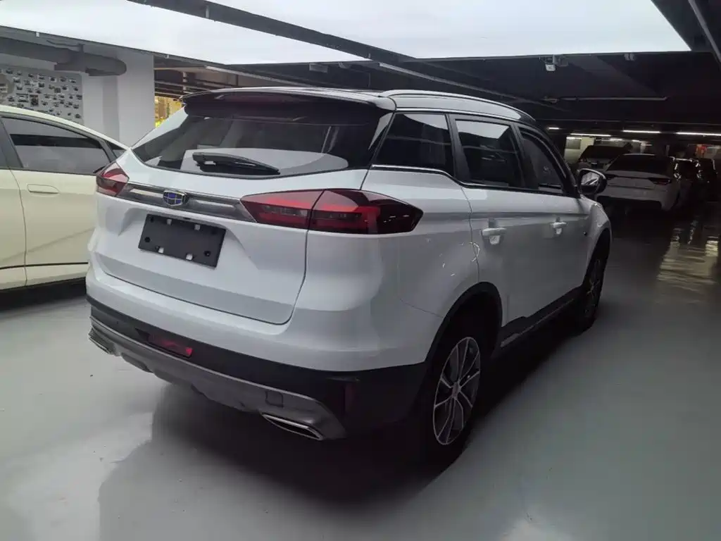 Geely Boyue — миниатюра 7