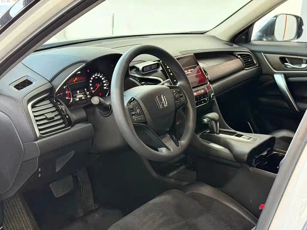 Honda Avancier — миниатюра 8