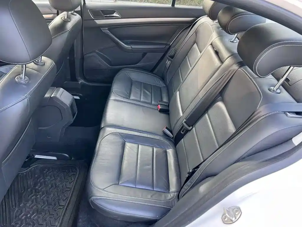 Volkswagen Lavida — миниатюра 6