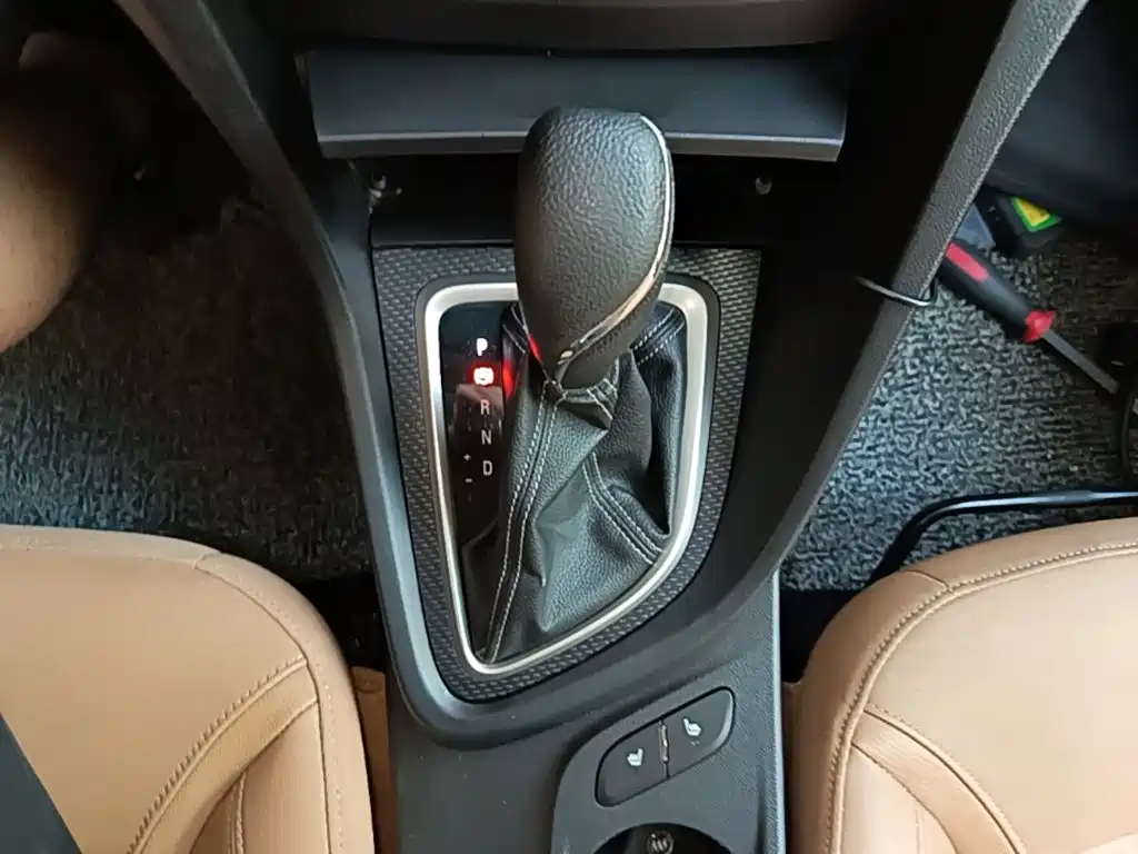Buick Excelle — миниатюра 14