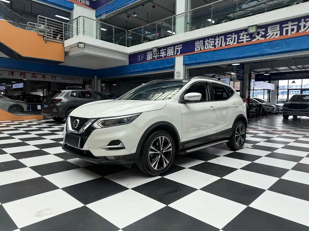 Nissan Qashqai 2021 2.0L CVT Luxury Navigator Edition