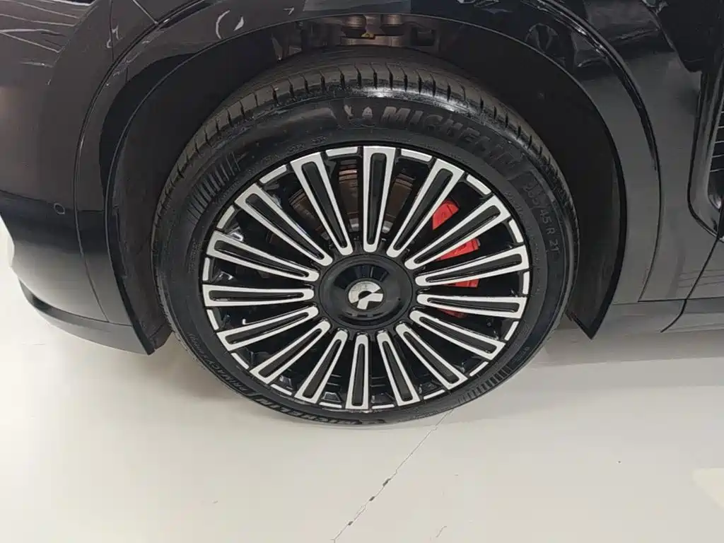 NIO ES8 — миниатюра 23