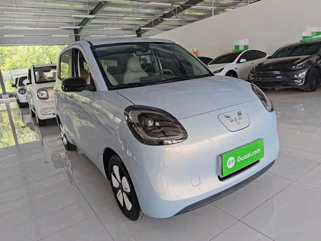 Wuling MINIEV — миниатюра 4