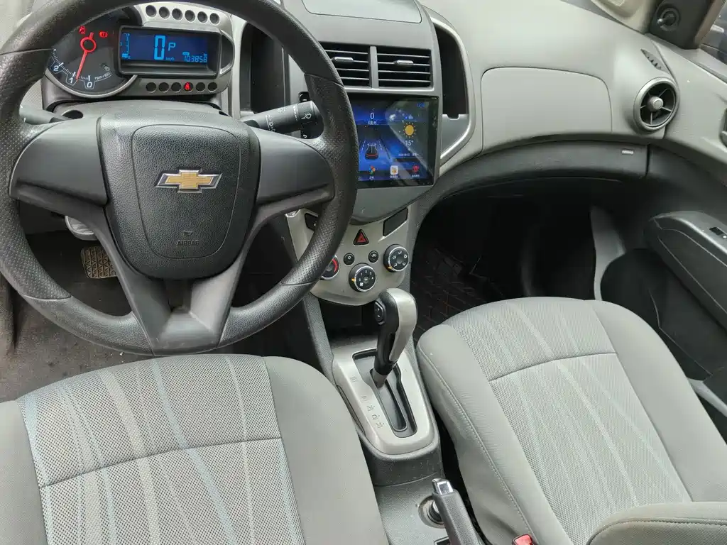 Chevrolet Aveo — миниатюра 2