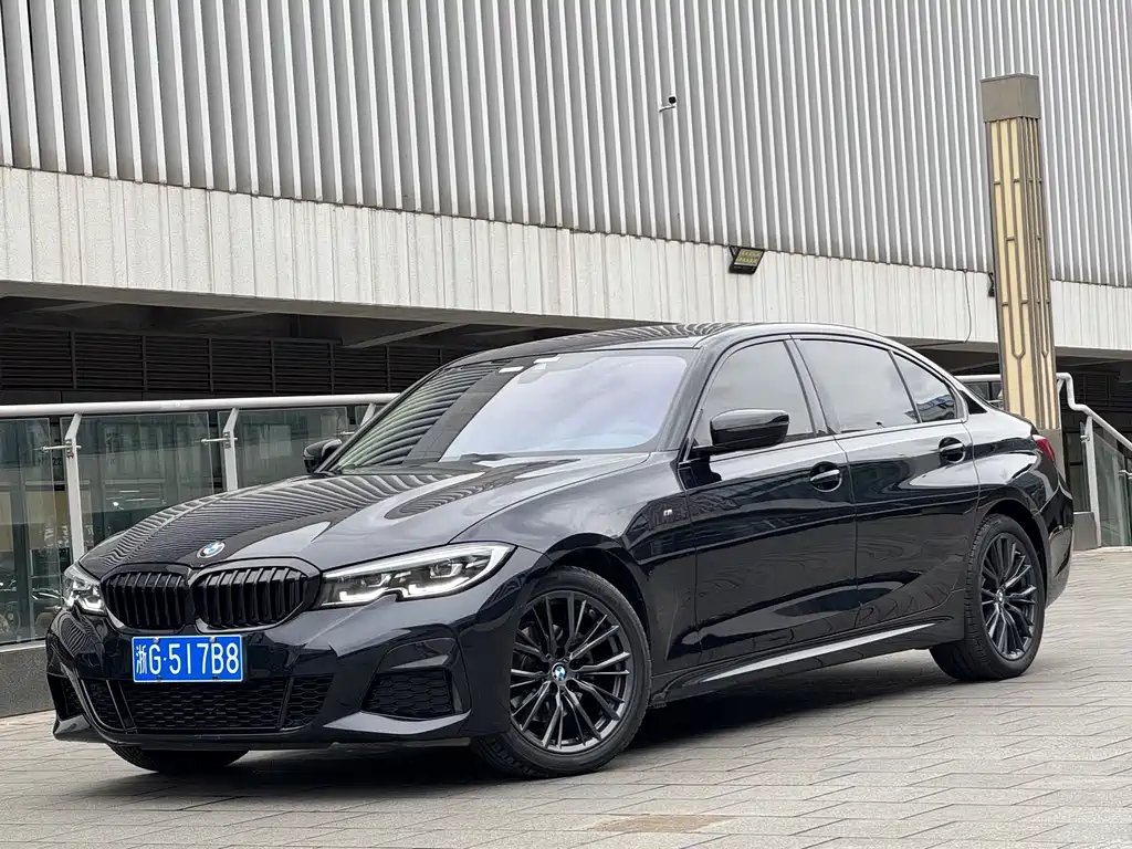 BMW 3 Series 2022