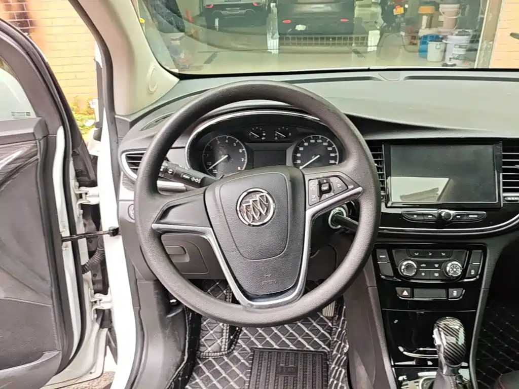 Buick Encore — миниатюра 11