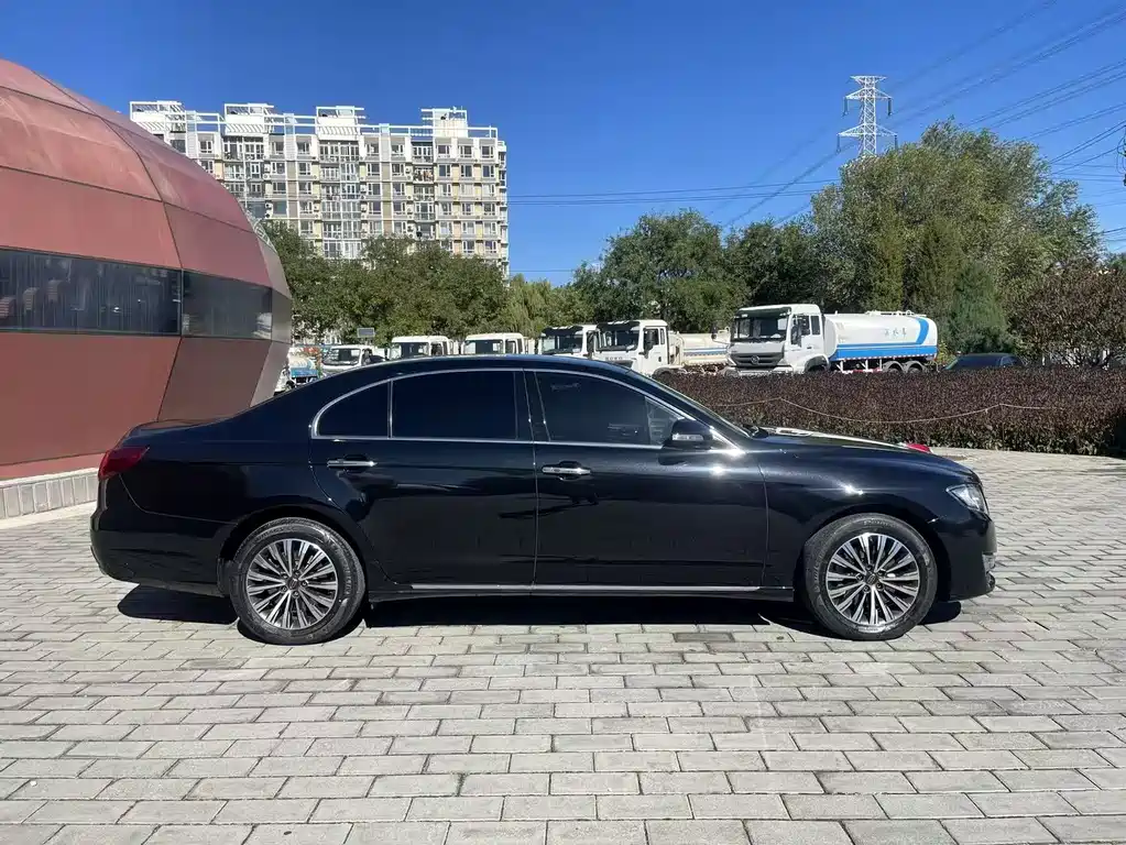 Hongqi Hongqi H7 — миниатюра 4