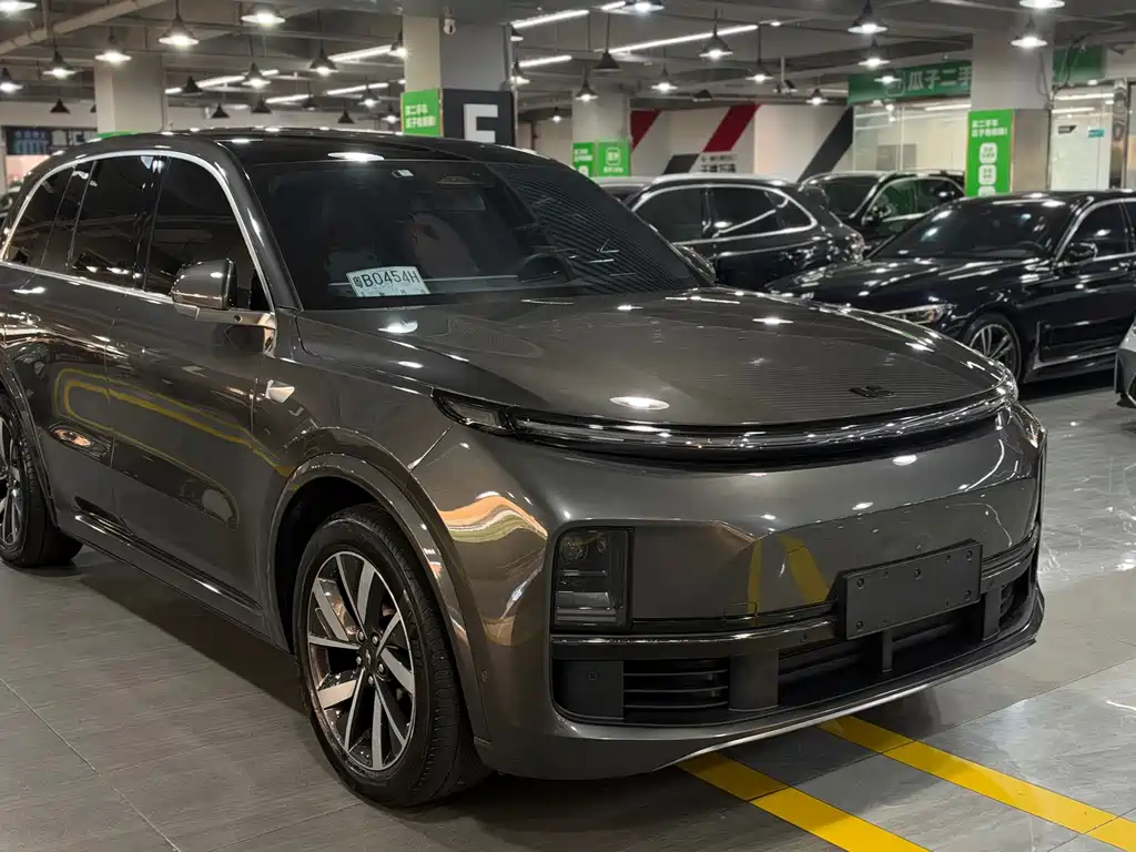 Li Auto Li L8 — миниатюра 3