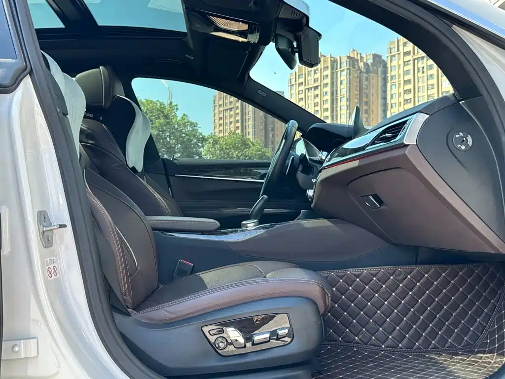 BMW 6 Series GT — миниатюра 21