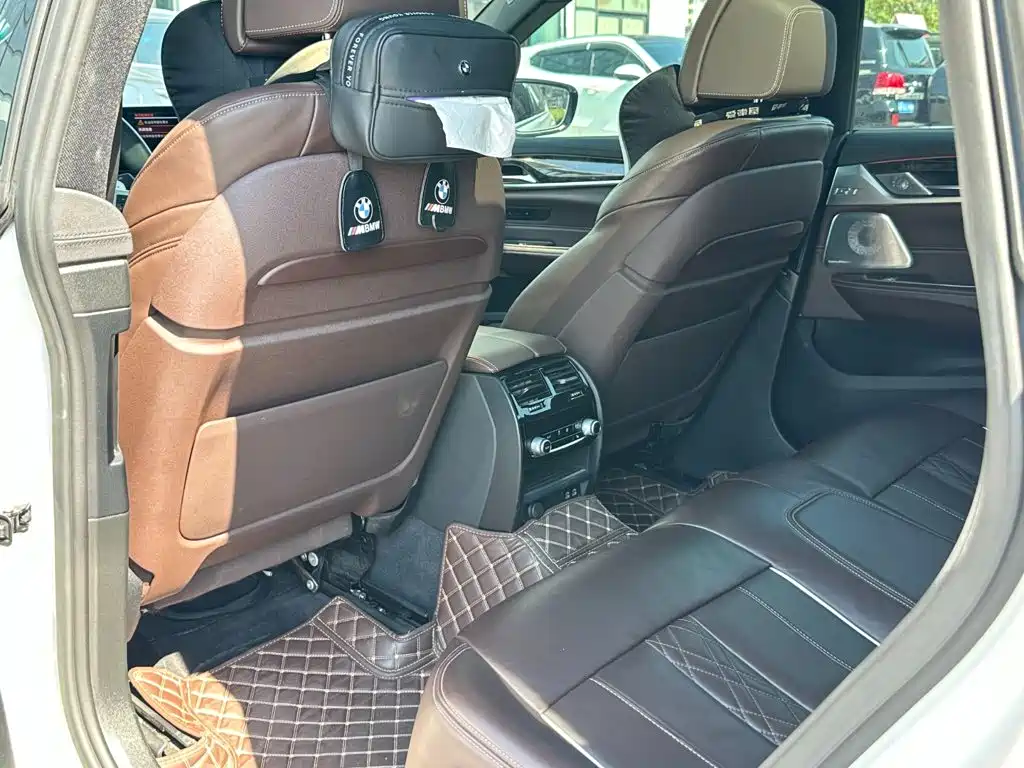 BMW 6 Series GT — миниатюра 17