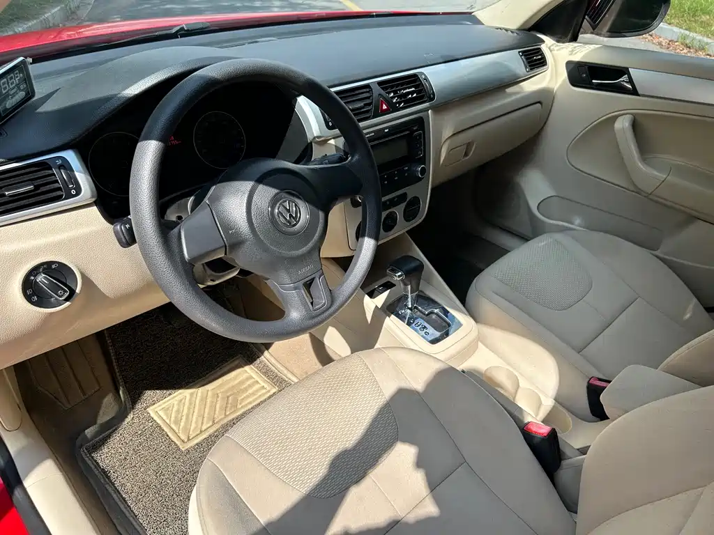 Volkswagen Bora — миниатюра 8
