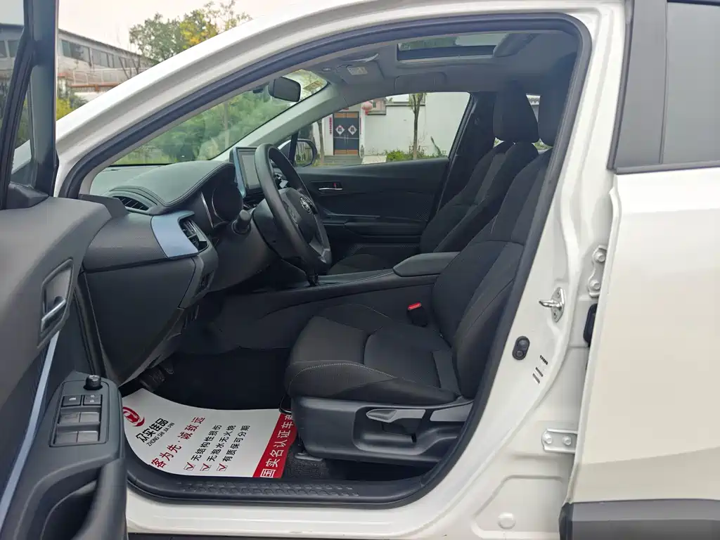 Toyota IZOA — миниатюра 4