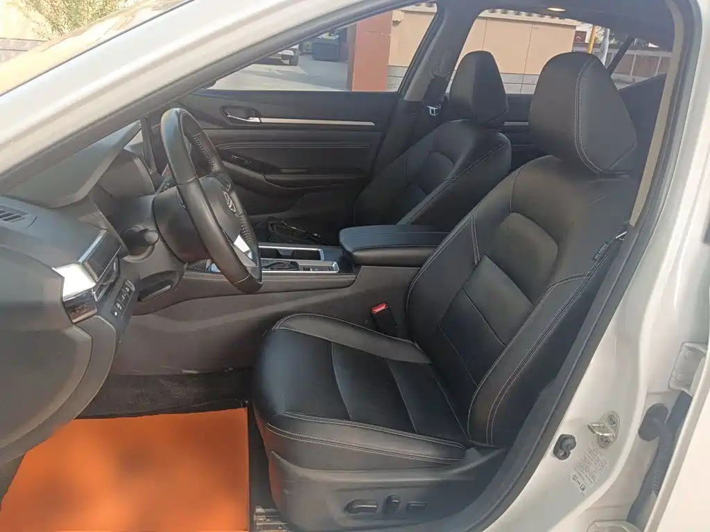 Nissan Teana — миниатюра 11