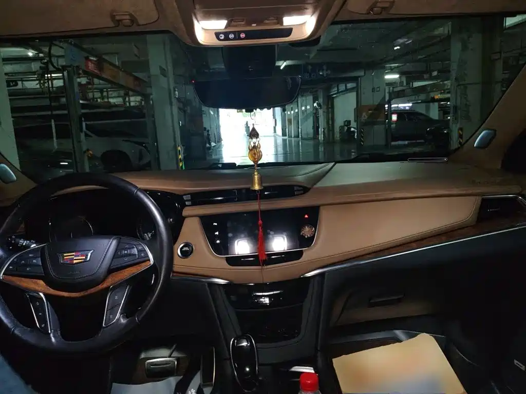 Cadillac XT5 — миниатюра 10