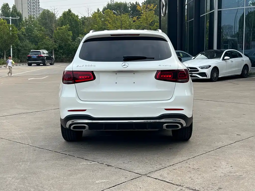 Mercedes-Benz GLC — миниатюра 5