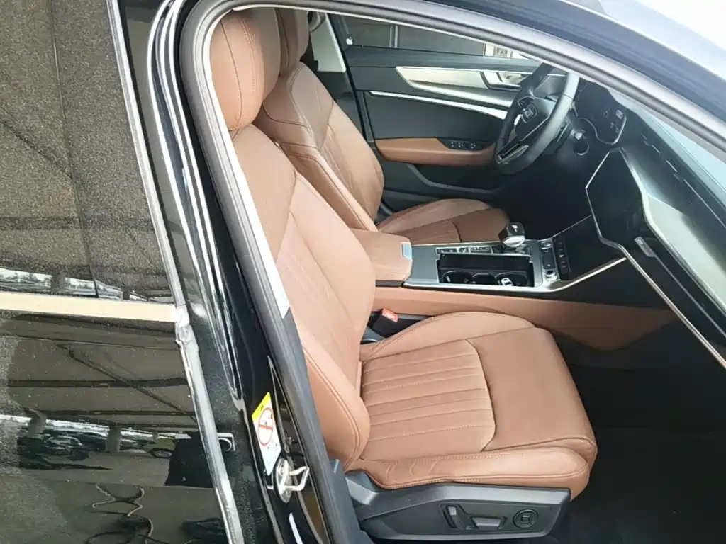 Audi A6L — миниатюра 25