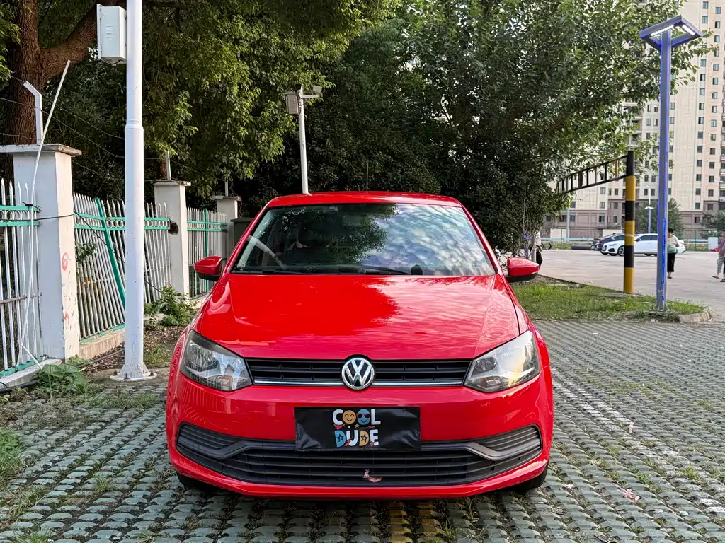 Volkswagen Polo — миниатюра 2