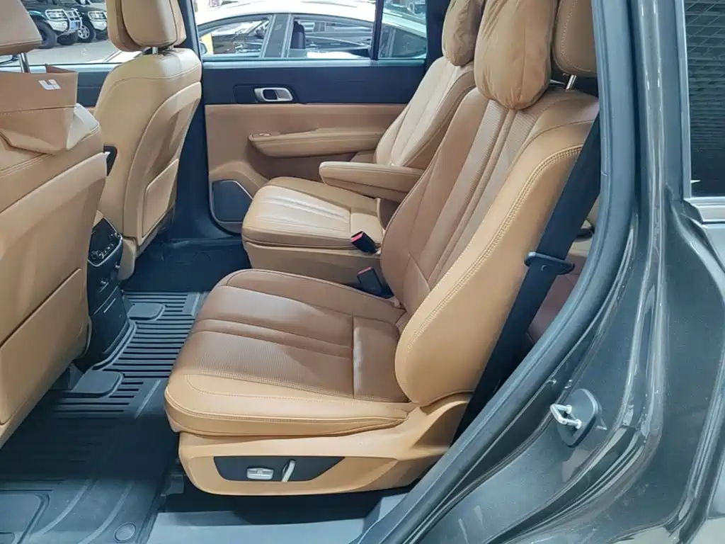 Li Auto Li ONE — миниатюра 17