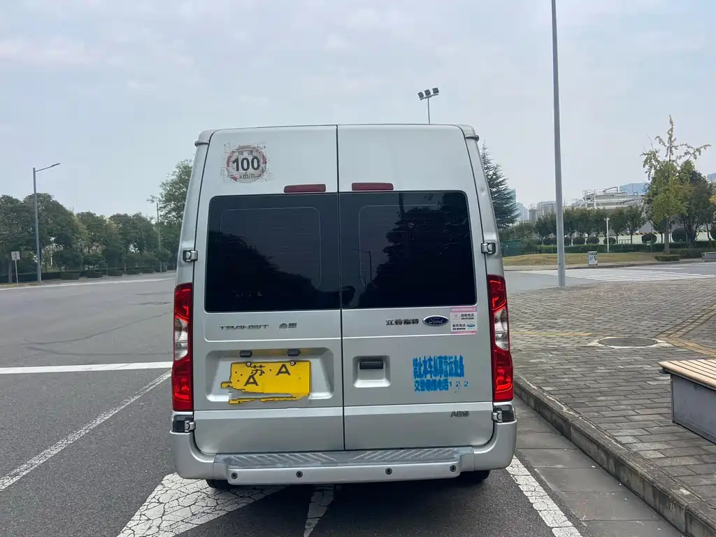 Ford Transit Custom — миниатюра 3